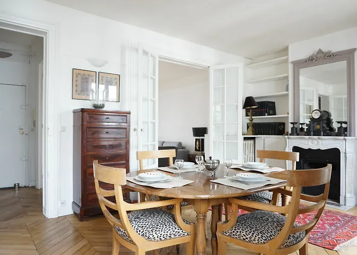 Porte Dauphine - 3 Pieces - 90 M² - Paris 16